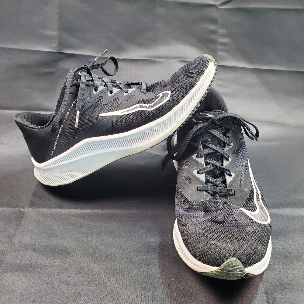 Nike Running Black & White Women's Sneakers Size 7.5 Lace Up